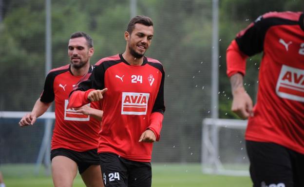 Joan Jordán, en su primer entrenamiento con el Eibar/Morquecho
