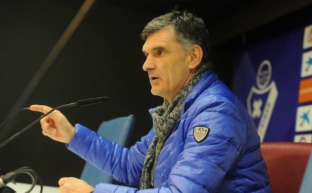 Mendilibar durante una rueda de prensa. /F. Morquecho