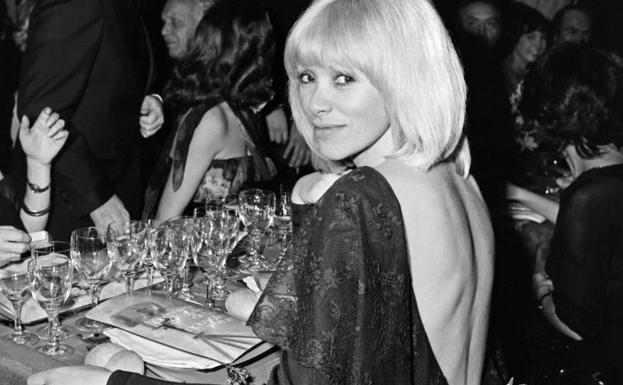 Mireille Darc en una imagen de 1976