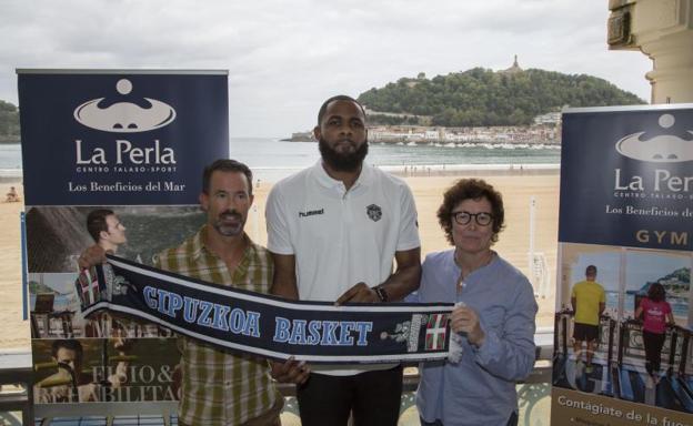 Presentación de Danny Agbelese