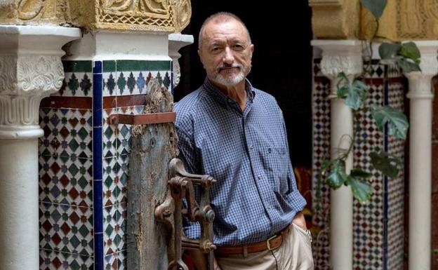 Fotografía facilitada del escritor Arturo Pérez-Reverte. /Efe