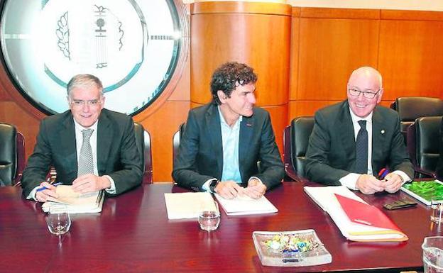 Reunión del último Consejo Vasco de Finanzas, el pasado mes de octubre./B. Castillo