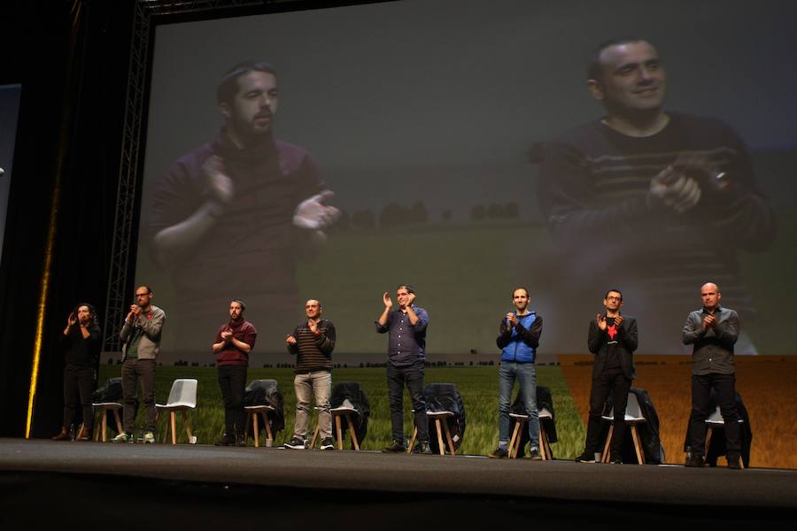 Zortzi finalistak: Lujanbio, Arzallus, Sarriegi, Agirre, Colina, Elortza eta Mendiluze/Arizmendi