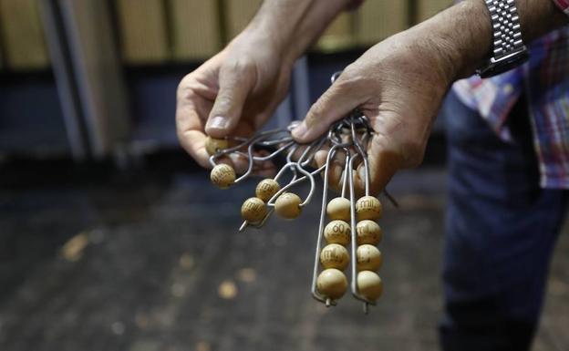 Bolatxo horien baitan dago den-dena.../JAVIER LIZON/EFE