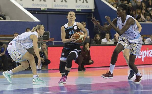 Partido entre el IDK Gipuzkoa y el Campus Promete L1.IVA BRKIC /Sara Santos
