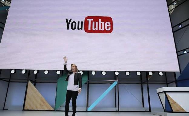 Demandan a YouTube en EEUU por recopilar datos de menores con fines comerciales