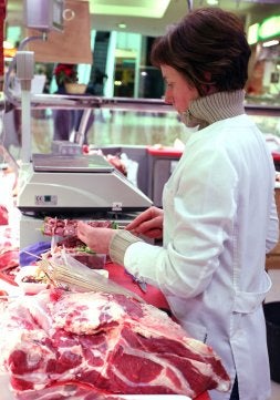 Los consumidores piden reducir el IVA del 16% en algunos productos de consumo diario