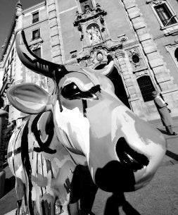 Roban una vaca del festival Cow Parade