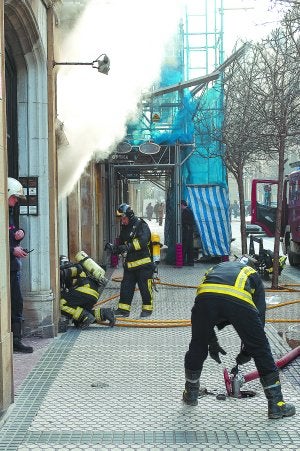 Un Incendio Causa Graves Da Os En Una Tienda Del Centro De Donostia