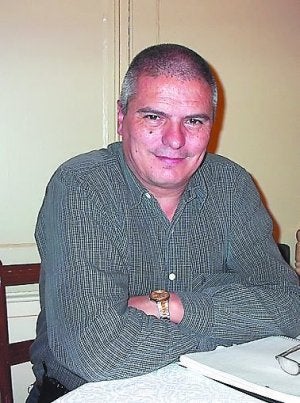 El profesor César Arrondo./