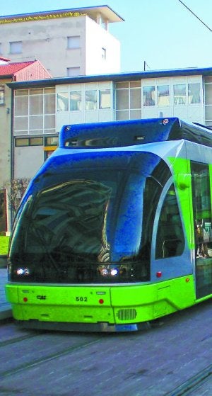 Vitoria. Viaje inaugural del tranvía en diciembre de 2008./