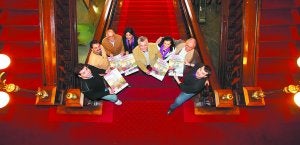 Protagonistas. Iker Casares, Ángel Pazos, Pedro Ballaz, Teresa Eguía, Fernando San Martín, Miren Urbieta, José Luis Barrio y Mario Cerdá. :: DE LA HERA/