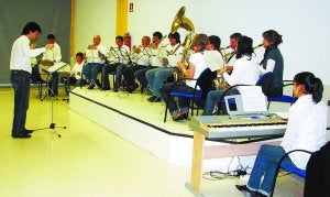 Intercambio. Alumnos de la Musika Eskola Lourdes Iriondo realizarán un intercambio con la escuela de Zegama, Tobera. ::
GISELA/