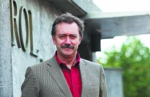 El profesor Juan Antonio Alonso, en San Sebastián. :: MIKEL FRAILE/