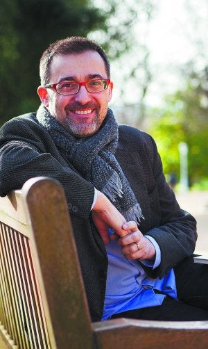 Nuevo libro. Antoni Gutiérrez-Rubí, ayer en el Palacio de Aiete. ::
USOZ/