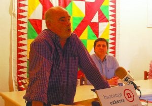 Florentino Goñi e Iñigo Iturralde estarán al frente de Obras Públicas, Industria y Deporte. ::
A.D.C./