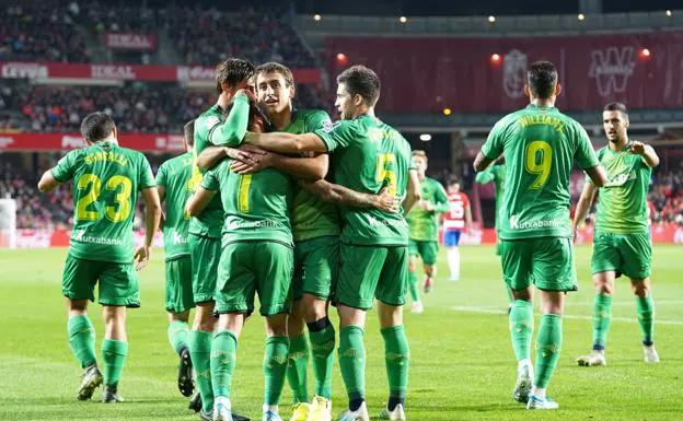 La Real Sociedad se sitúa tercera, colíder junto al Barcelona y el ...