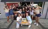 Las jugadoras de la Real Sociedad despidieron la temporada con una comida en el bar Route 33 de Lasarte-Oria./Lobo Altuna