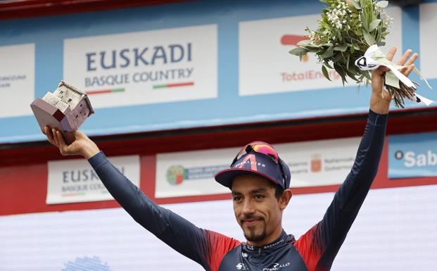 Daniel Felipe Martínez, del Ineos, vencedor de la cuarta etapa de la Itzulia 2022/sprint cycling | itzulia