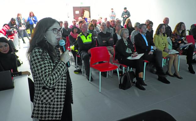 Leturiondo, Santano, Garmendia y Laborda, en la presentación de Inés Sánchez de Madariaga./DE LA HERA