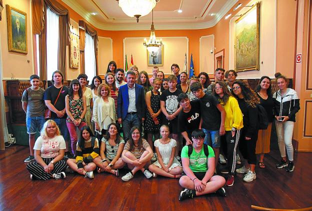 RECEPCIÓN A JÓVENES EUROPEOS DE INTERCAMBIO