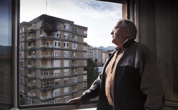 Desde la ventana de José Ramón Otaegui se veían claramente las llamas.
