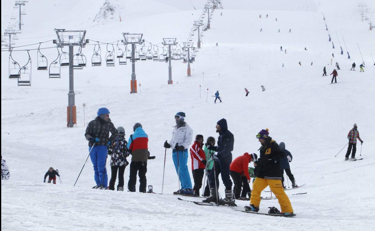 Las Estaciones De Esqui De Andorra Abren Solo Para Sus Residentes Y Con Restricciones El Diario Vasco