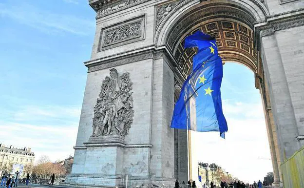 The EU flag on the Arc de Triomphe in Paris. 