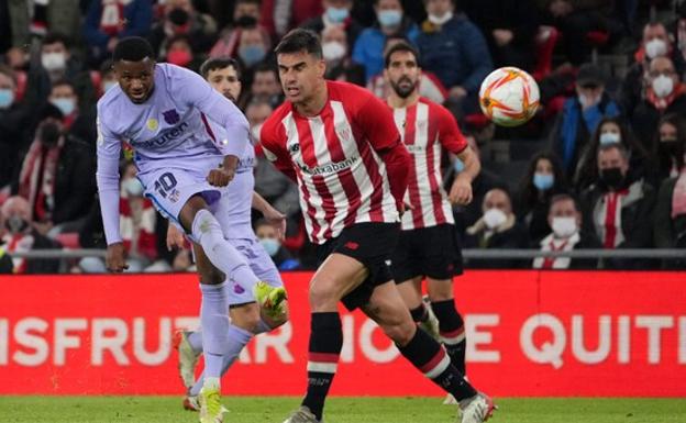Ansu Fati shoots on goal in his last game, played against Athletic on January 20.