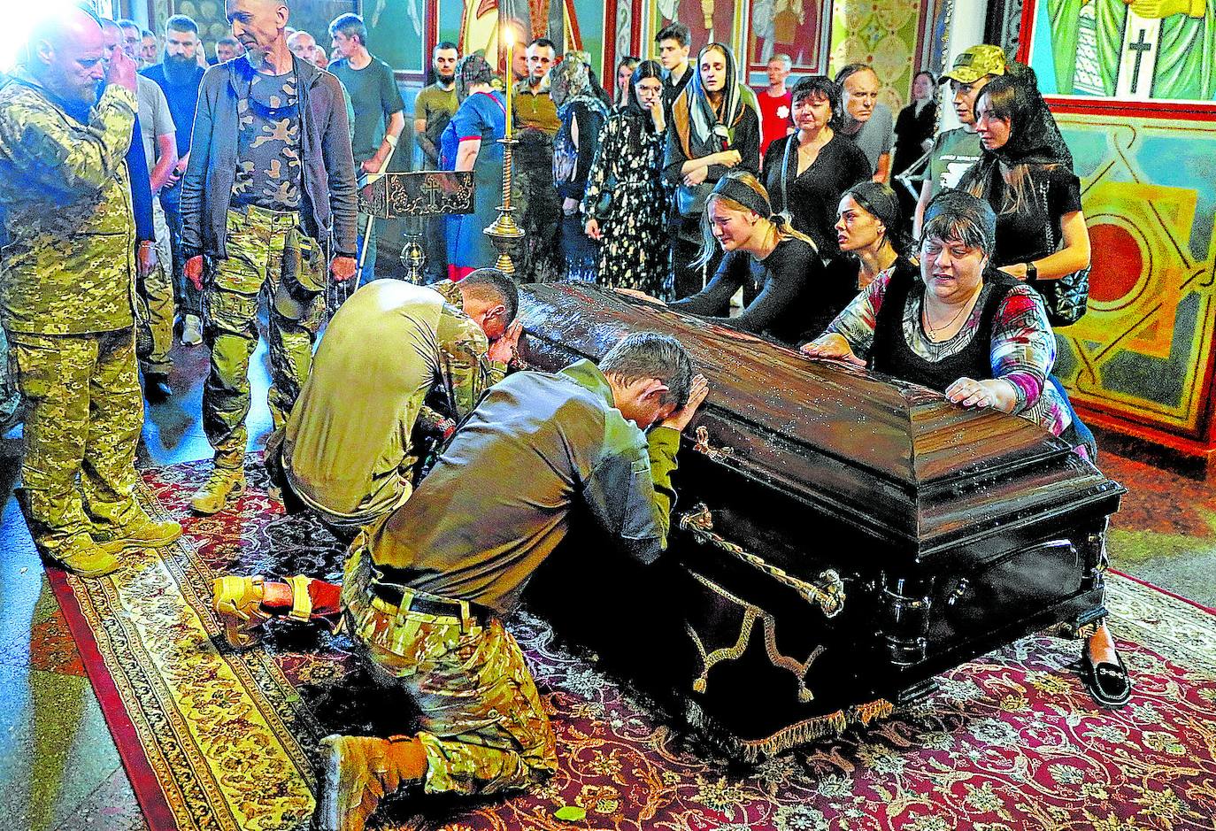 Funeral in a kyiv monastery for the death of a soldier on the Eastern Front