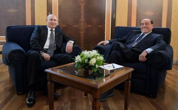 Silvio Berlusconi and Vladimir Putin, in a file image.